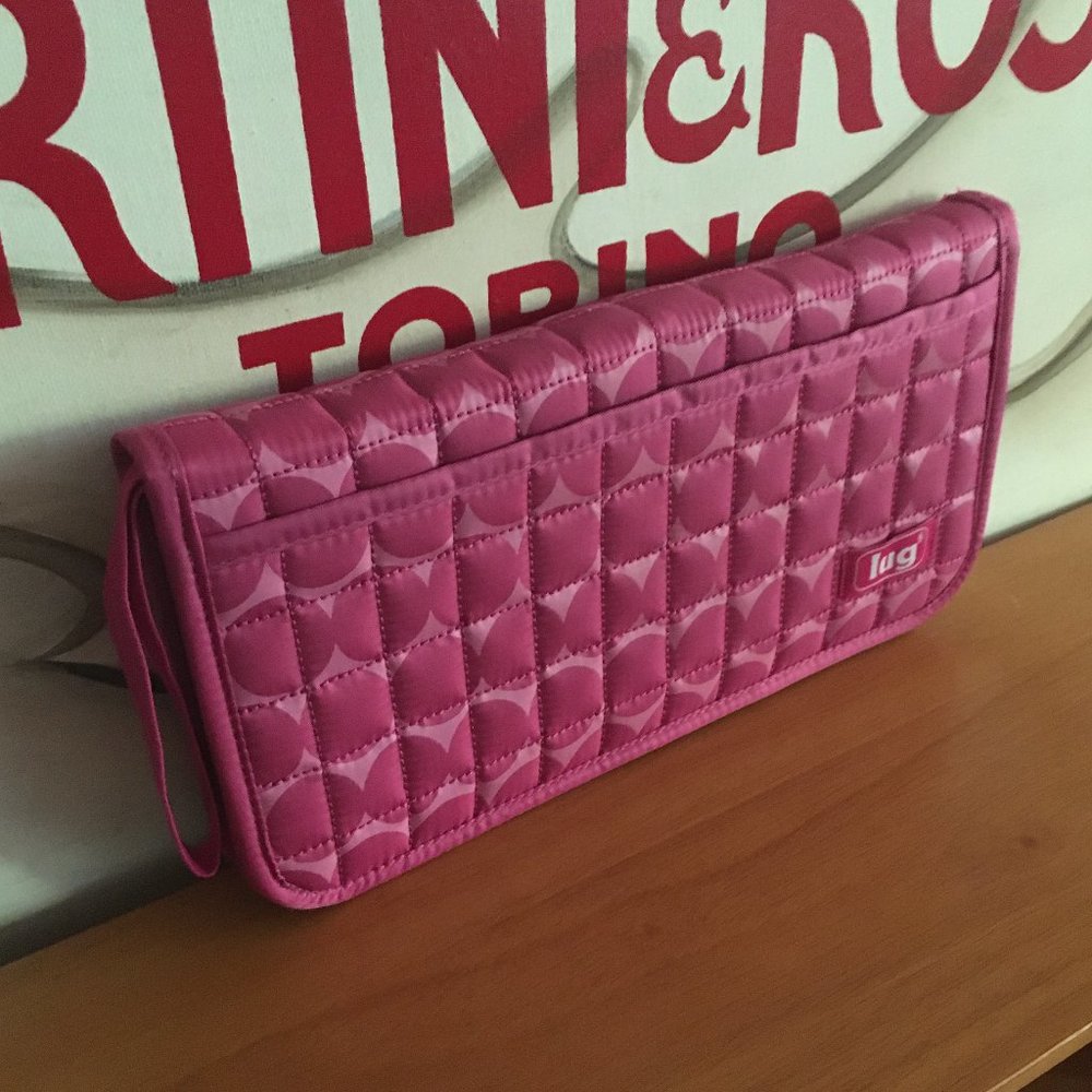 Lug - Tango Travel RFID Wallet in Pink Dot - EUC